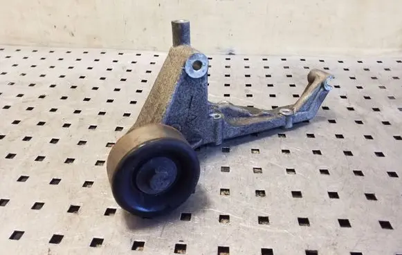 Generator/alternator bracket