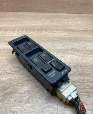 Lexus RX 300 Electric window control switch 1829J10