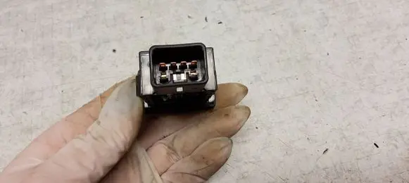 Hyundai Sonata Headlight washer switch 933803K000