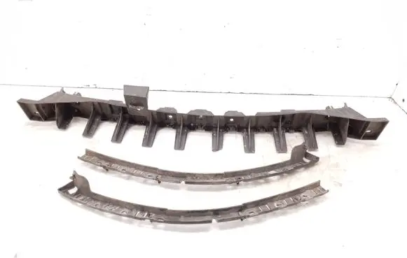 Lancia Delta III Rear bumper mounting bracket 51808851 51808850 51808849