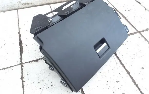 Glove box set