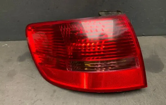 Audi A6 S6 C6 4F Rear/tail lights 89034302
