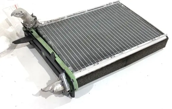 Toyota C-HR I Heater blower radiator
