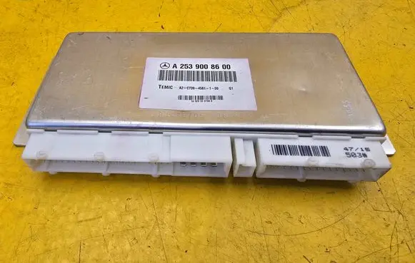 Mercedes-Benz GLC X253 C253 Air suspension control unit module (rear) A2539008600