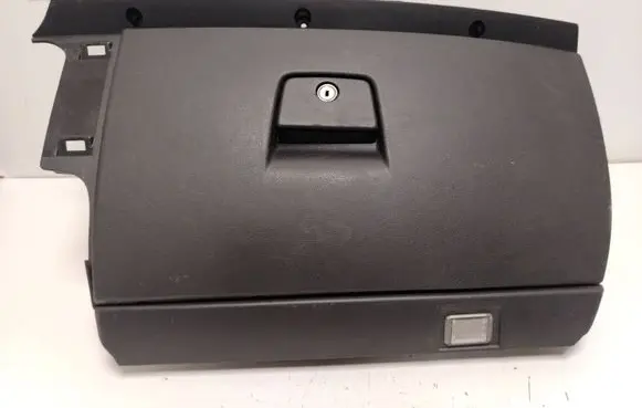 Volvo V50 Glove box 8626141 3865 1900