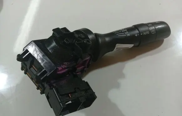 Toyota Auris 150 Wiper control stalk