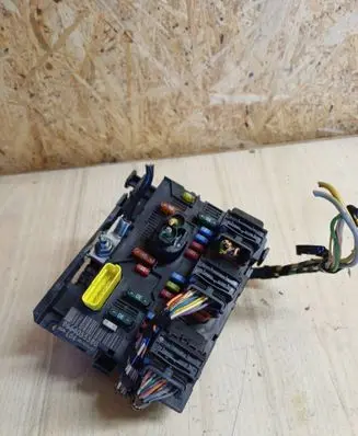 Peugeot 407 BSM Control unit 9664055580