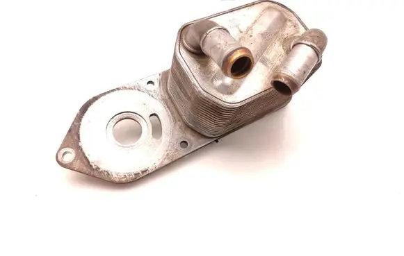 Ford Transit Courier Engine oil radiator GK2Q6A642AD
