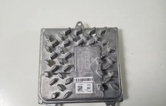 Citroen DS3 Xenon control unit/module L90094996