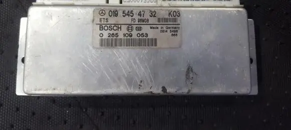 Mercedes-Benz E W210 ABS control unit/module 0195454732