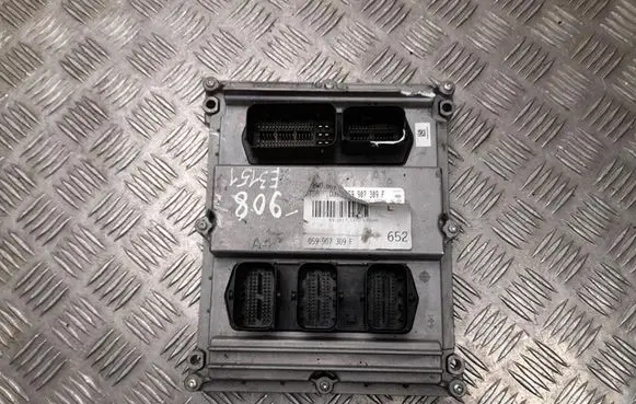 Audi A5 8T 8F Engine control unit/module 059907309F