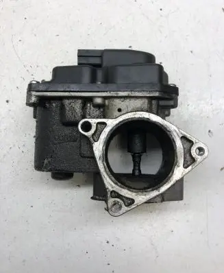 Audi A4 S4 B8 8K EGR valve 03L131501E