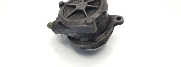 BMW 7 E38 Vacuum pump 2249939