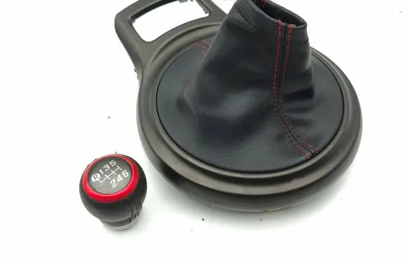 Toyota GT 86 Gear lever shifter trim leather/knob S22005380