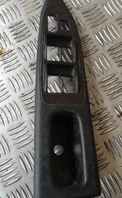 Toyota Avensis T220 Front door interior handle trim 7423205090bo