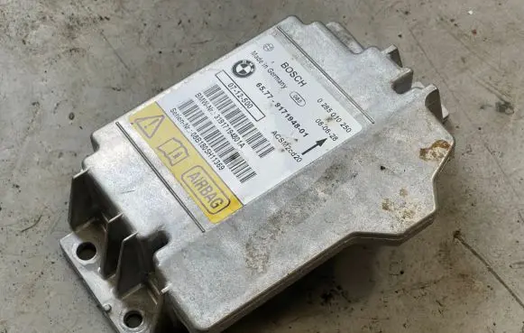 BMW X5 E70 Airbag control unit/module 9171948 31917194801A 0285010250