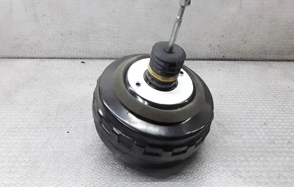 Chevrolet Orlando Brake booster 13338058