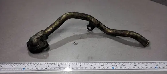 Nissan Patrol Y61 Engine coolant pipe/hose