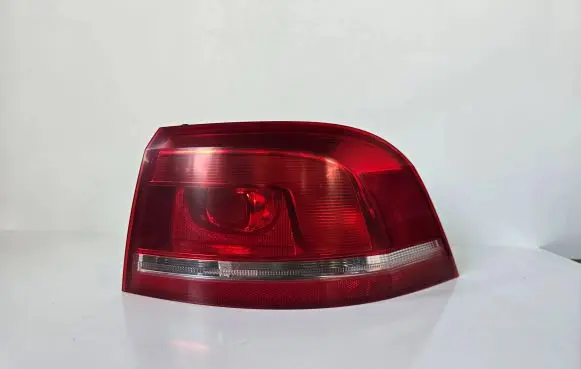 Volkswagen PASSAT B7 Rear/tail lights 3AF945096C 605002
