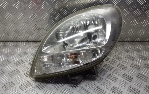 Renault Kangoo I Headlight/headlamp 8200236590
