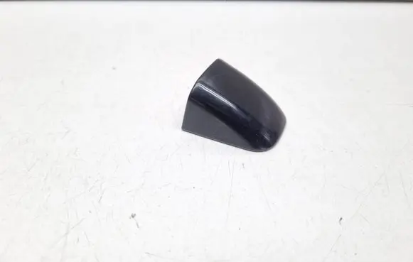 Audi A4 S4 B8 8K Front door handle cover 8K083987905S