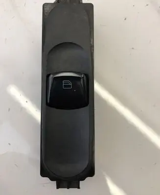 Mercedes-Benz Sprinter W906 Electric window control switch A9065450913 Q08ZGS003 915856