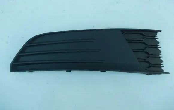 Skoda Fabia Mk3 (NJ) Front bumper lower grill 6V0807368A