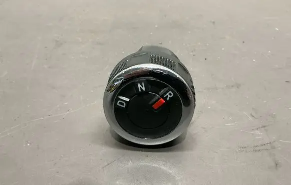 Dacia Spring Gear shift switch/knob 251305880R