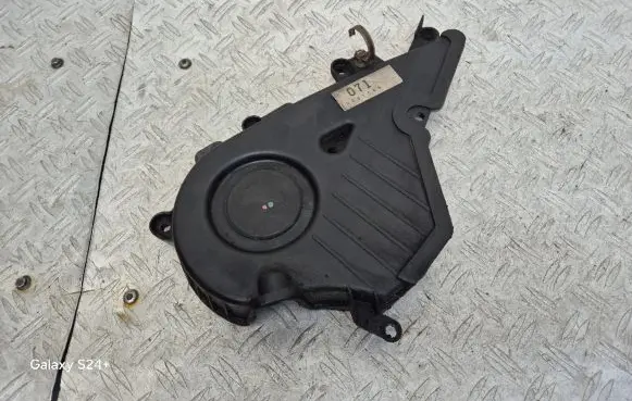 Toyota RAV 4 (XA20) Timing belt guard (cover) 9095001357A
