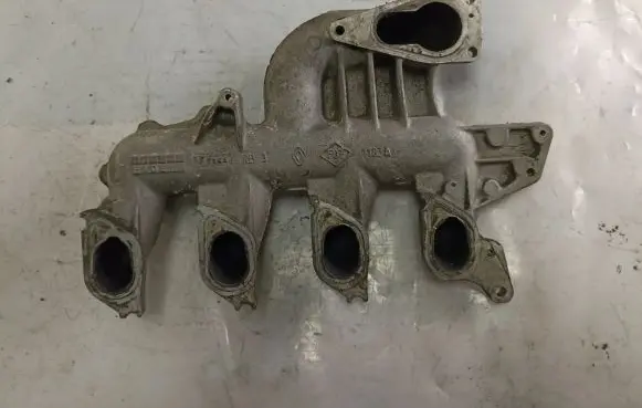 Suzuki Grand Vitara II Intake manifold 8200714430 1183A