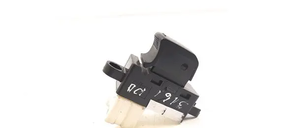 Subaru XV Electric window control switch