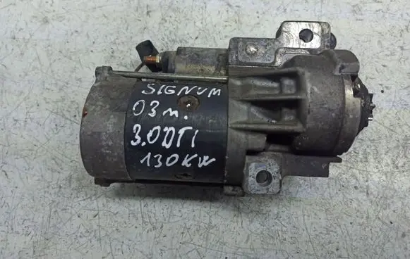 Opel Signum Starter motor 8972542203