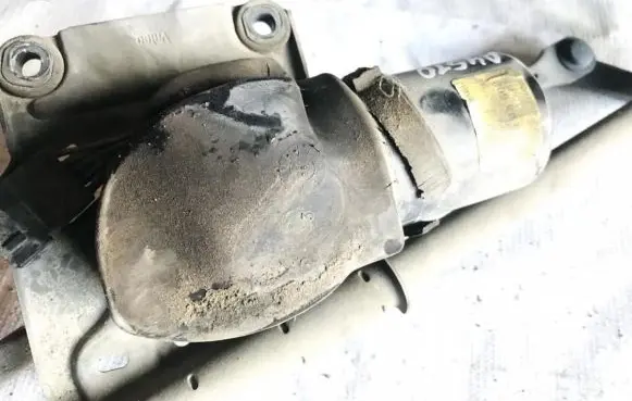 Peugeot 406 Wiper motor 5548602