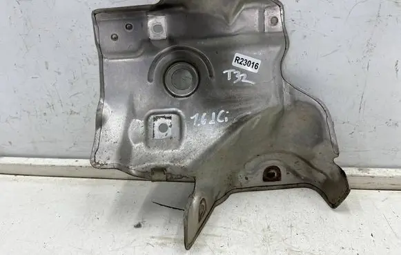 Nissan X-Trail T32 Exhaust heat shield 298534367r