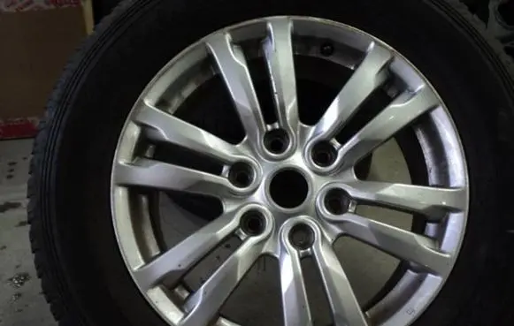 Mitsubishi Pajero R18 alloy rim 0045092013