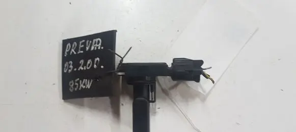 Toyota Previa (XR30, XR40) II Mass air flow meter 2220427010 AFH70M23
