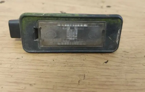 Citroen C4 II Number plate light 9682403680
