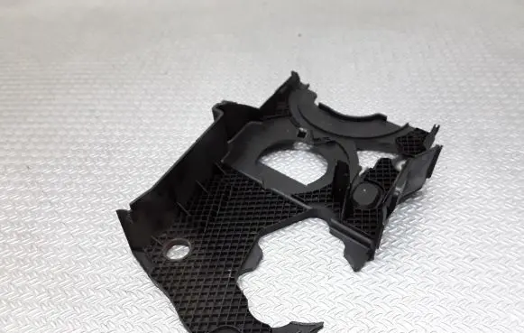 Audi A4 S4 B7 8E 8H Timing belt guard (cover) 045109145H