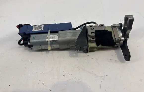 Audi Q5 SQ5 8R Tailgate/trunk/boot lift motor E51101800 8R0827852 4F9910592