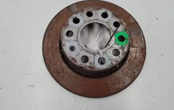 Volkswagen Golf VI Rear brake disc 1K0615601AB 1K0615601