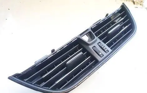 Dash center air vent grill