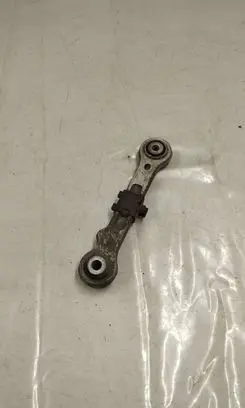 Maserati Levante Rear control arm 067003201 670036722