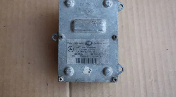 Mercedes-Benz E W211 Xenon control unit/module 0038206026
