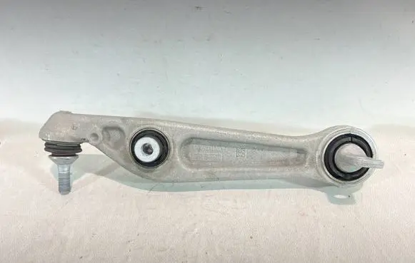 Tesla Model Y Juniper Front control arm 218834120B