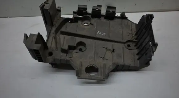 Battery tray