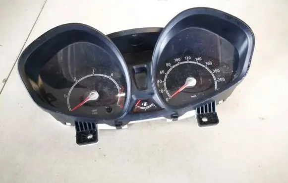 Ford Fiesta Speedometer (instrument cluster) vp8a6f10894bc vp8a6f-10894-bc