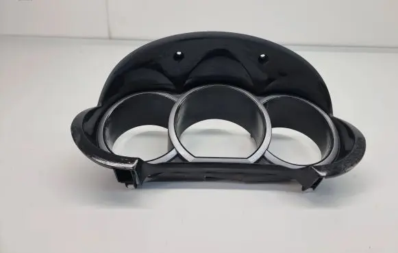 Suzuki Grand Vitara II Dashboard trim 7331165j0