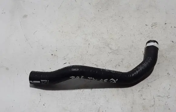Volvo XC60 Engine coolant pipe/hose 32140019