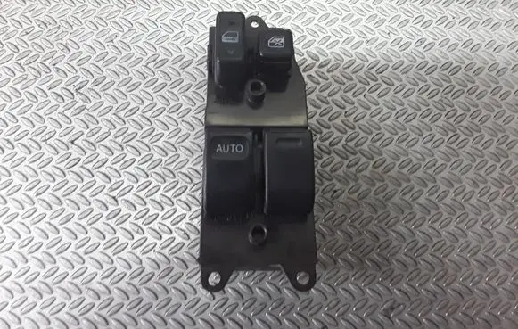 Toyota Yaris Electric window control switch