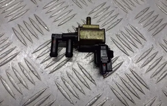 Mitsubishi Outlander Valve vacuum K5T48397